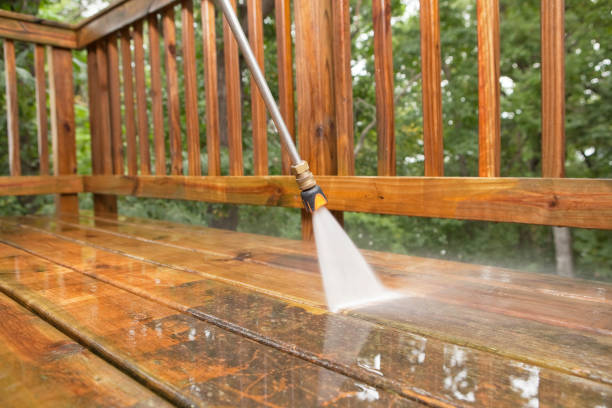 Playground Equipment Cleaning in New Port Richey East, FL